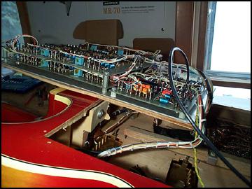 Guitorgan 4